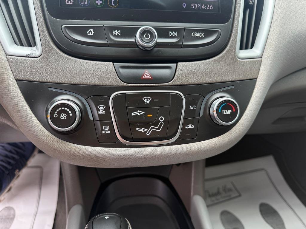 Used 2019 Chevrolet Malibu LS FWD image 34