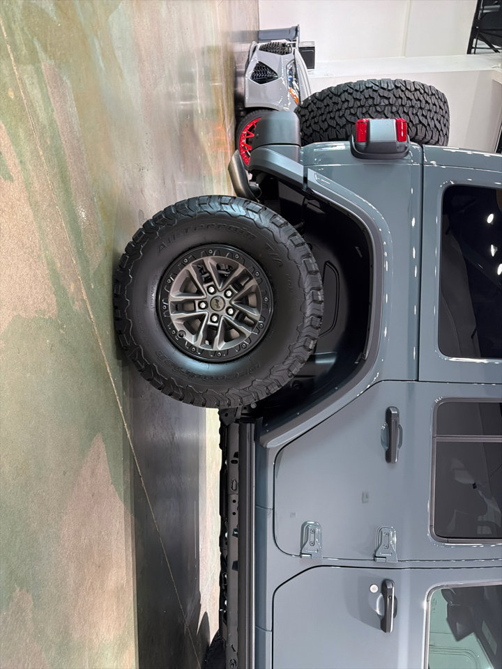 Used 2025 Jeep Wrangler Rubicon 392 image 9