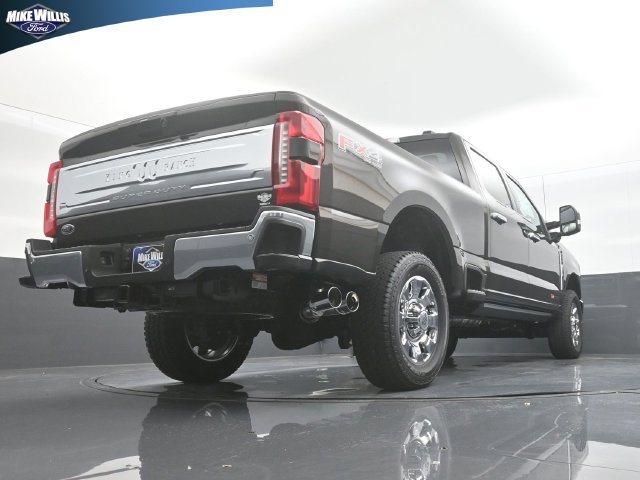 Used 2025 Ford F250 King Ranch w/ Chrome Package AWD/4WD image 23