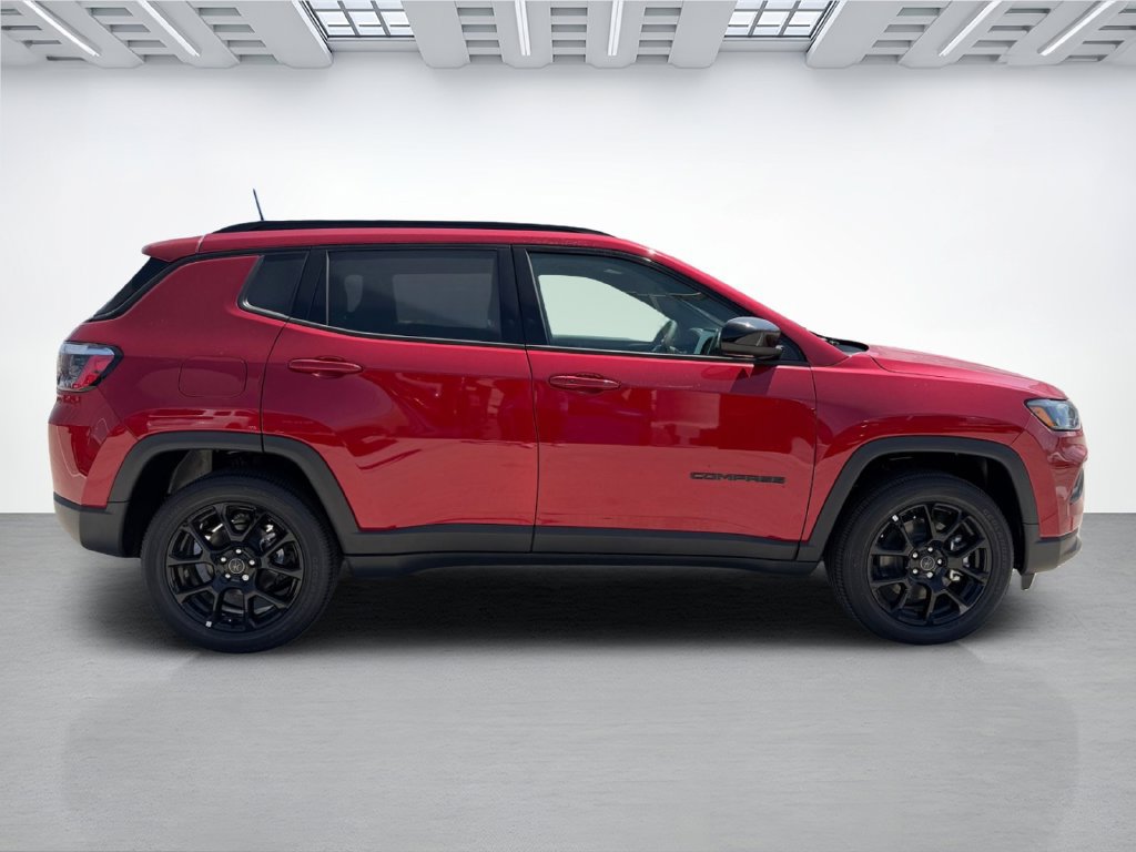 New 2026 Jeep Compass Latitude AWD/4WD image 2