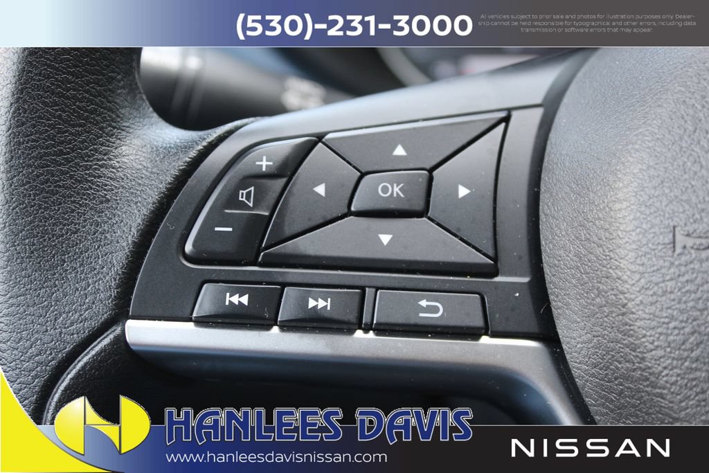 Used 2025 Nissan Versa SV w/ Trunk Package FWD image 25