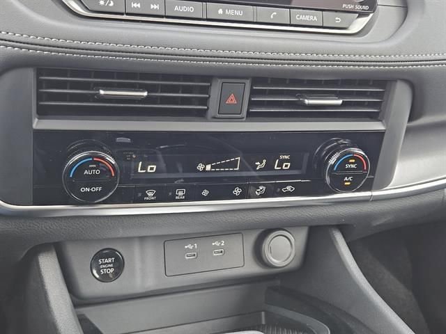 Used 2026 Nissan Rogue SV image 13