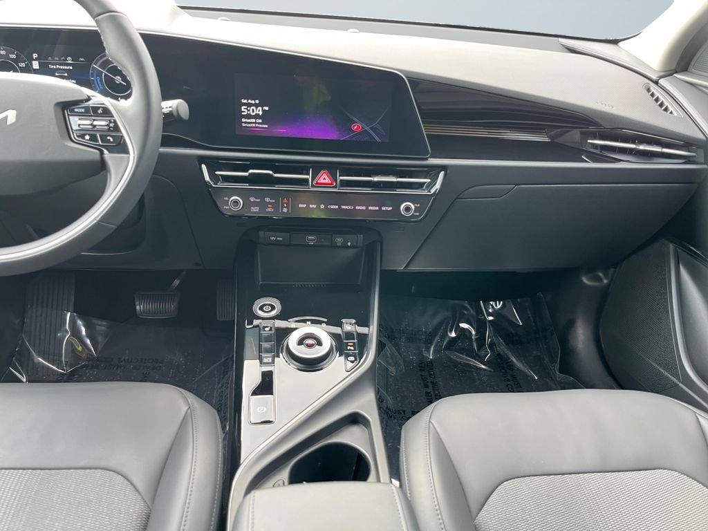 Used 2023 Kia Niro Wind FWD image 11