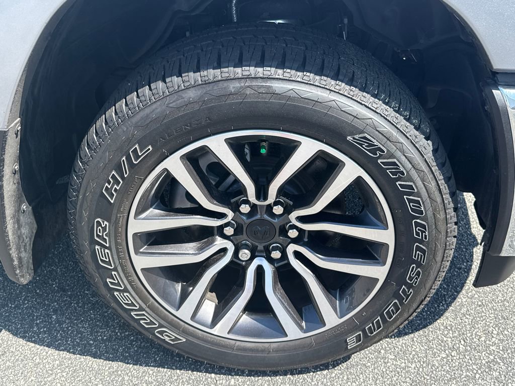 Used 2025 RAM 1500 Limited w/ Bed Utility Group image 12