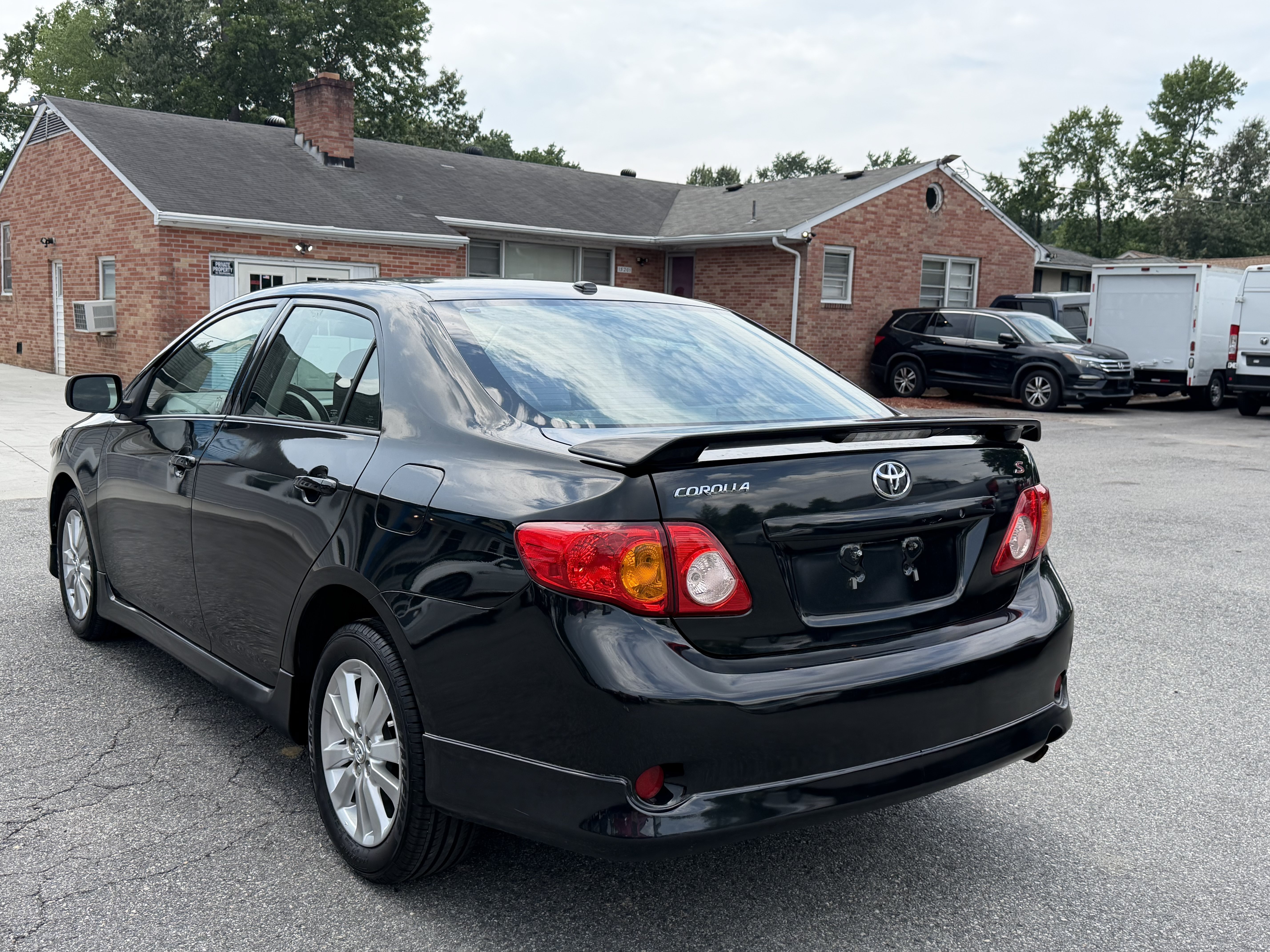 Used 2010 Toyota Corolla S FWD image 9