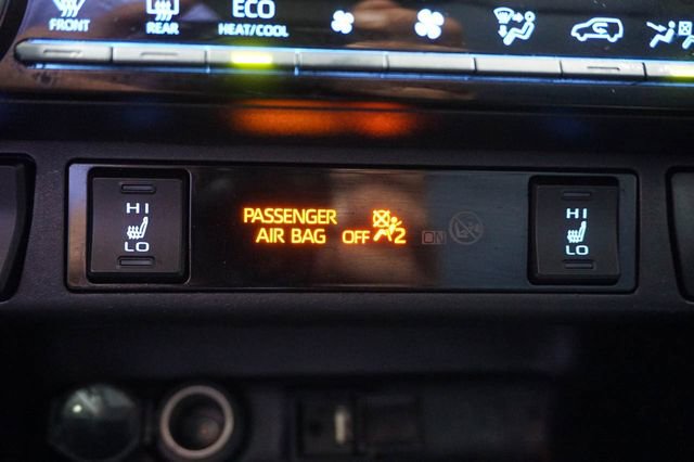 Used 2019 Toyota RAV4 XLE w/ Convenience Package image 23