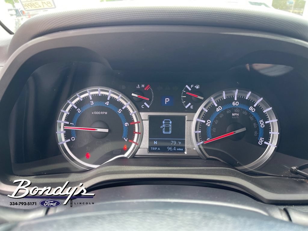 Used 2018 Toyota 4Runner SR5 RWD image 4