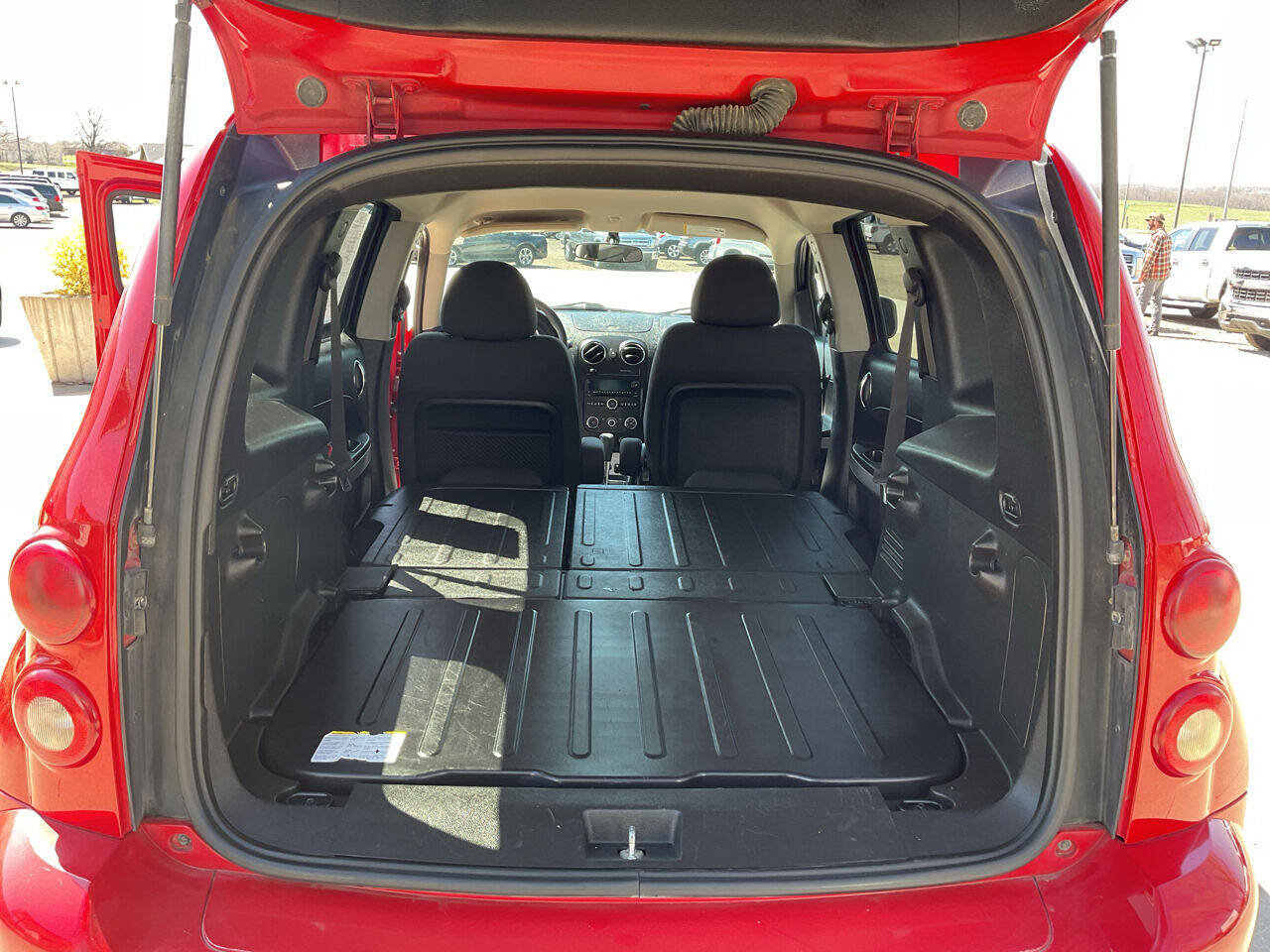 Used 2008 Chevrolet HHR LT image 12