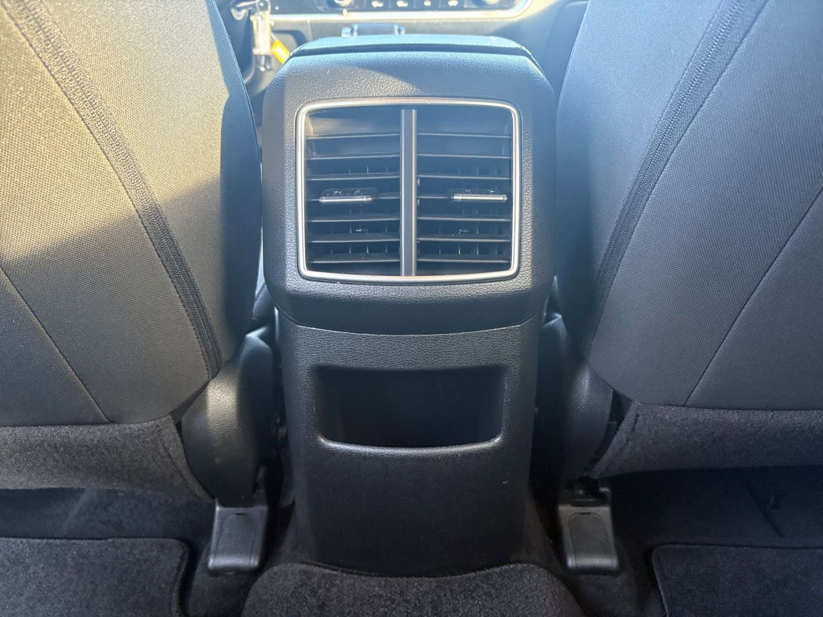 Used 2025 Kia Sportage LX image 22