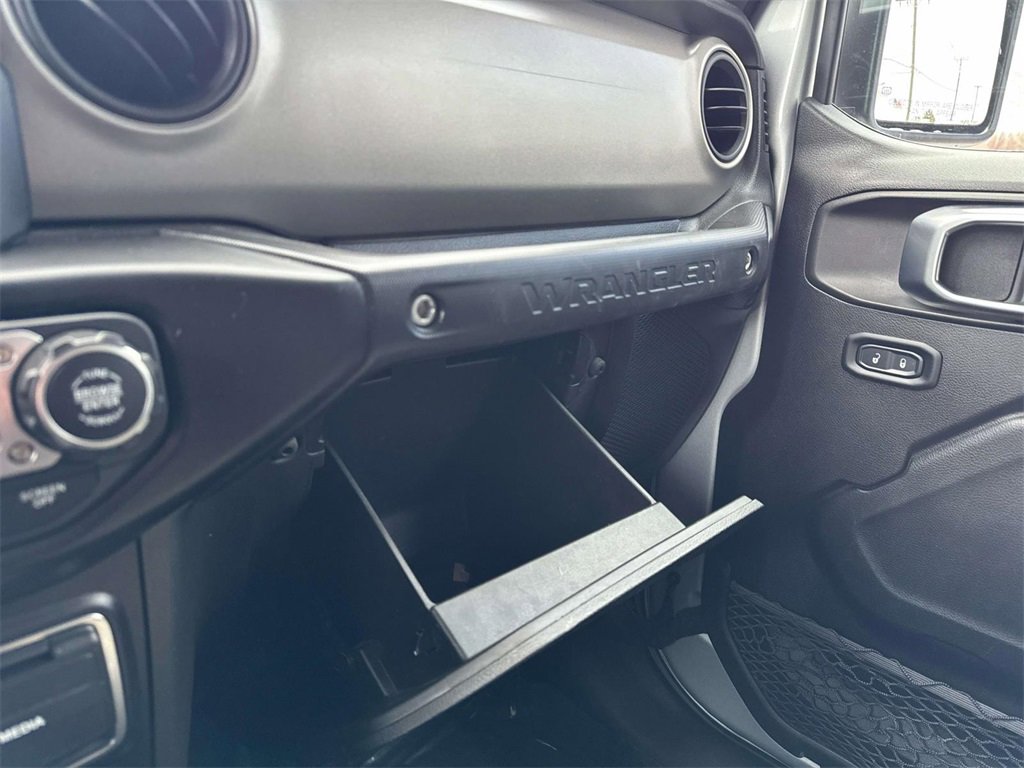 Used 2023 Jeep Wrangler Unlimited image 21