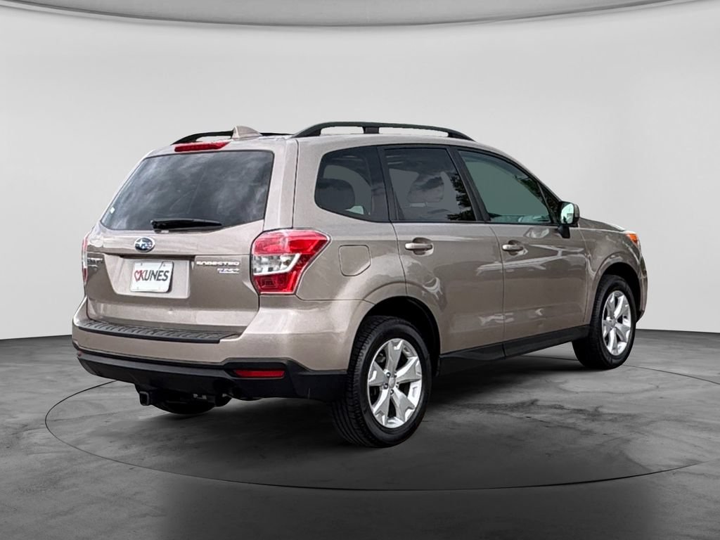 Used 2016 Subaru Forester 2.5i Premium w/ Popular Package #2 AWD/4WD image 8