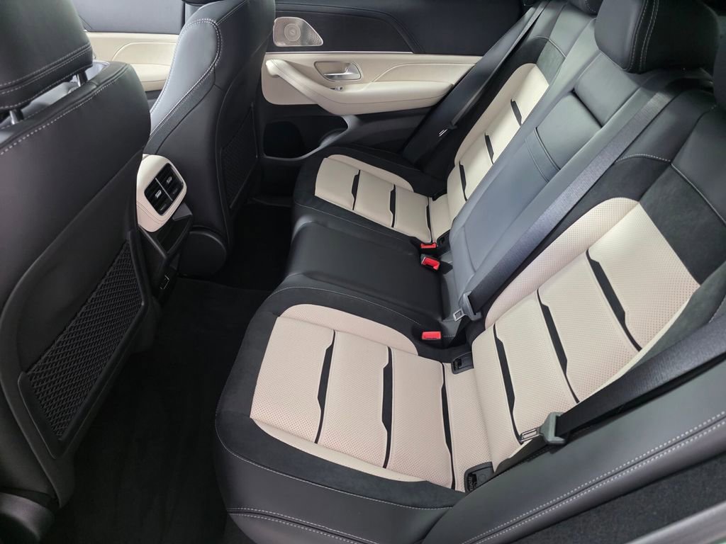 New 2026 Mercedes-Benz GLE 53 AMG 4MATIC Coupe image 10