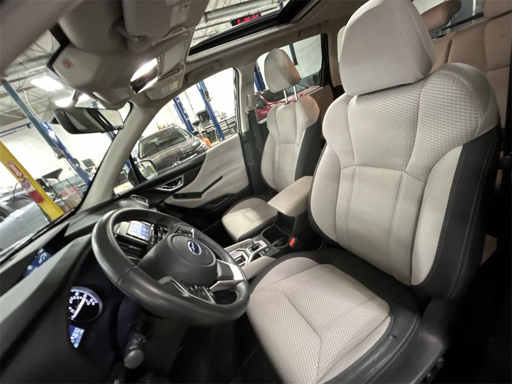 Used 2021 Subaru Forester Premium image 15
