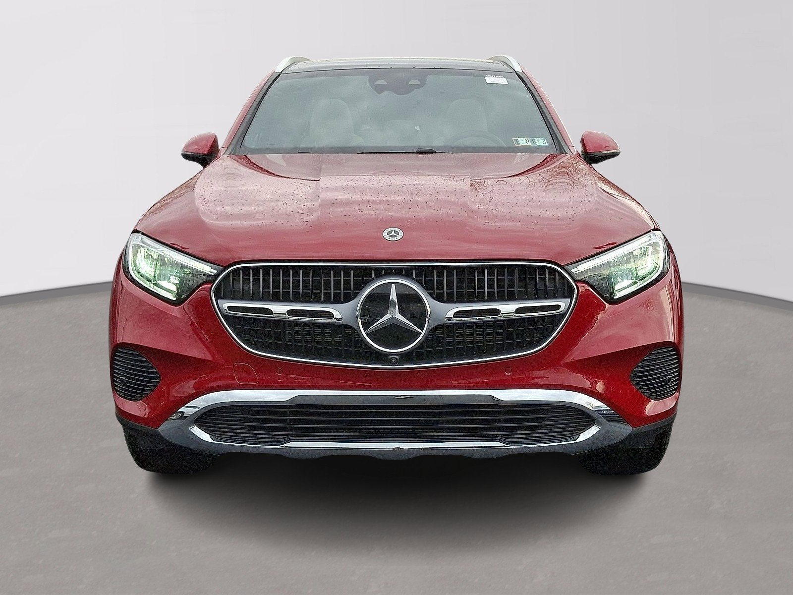 Certified 2025 Mercedes-Benz GLC 300 4MATIC image 2