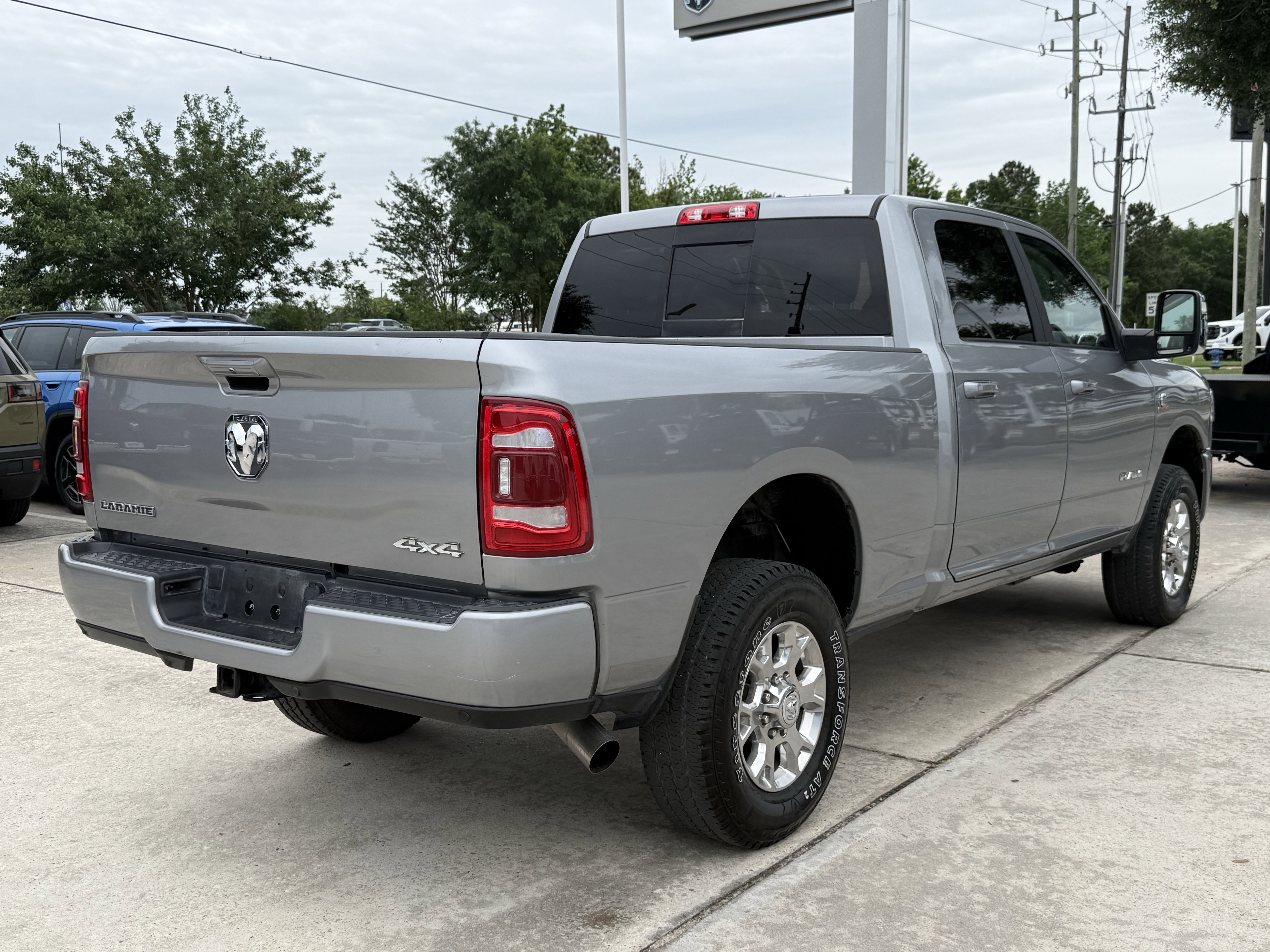 Used 2024 RAM 2500 Laramie w/ Safety Group AWD/4WD image 5