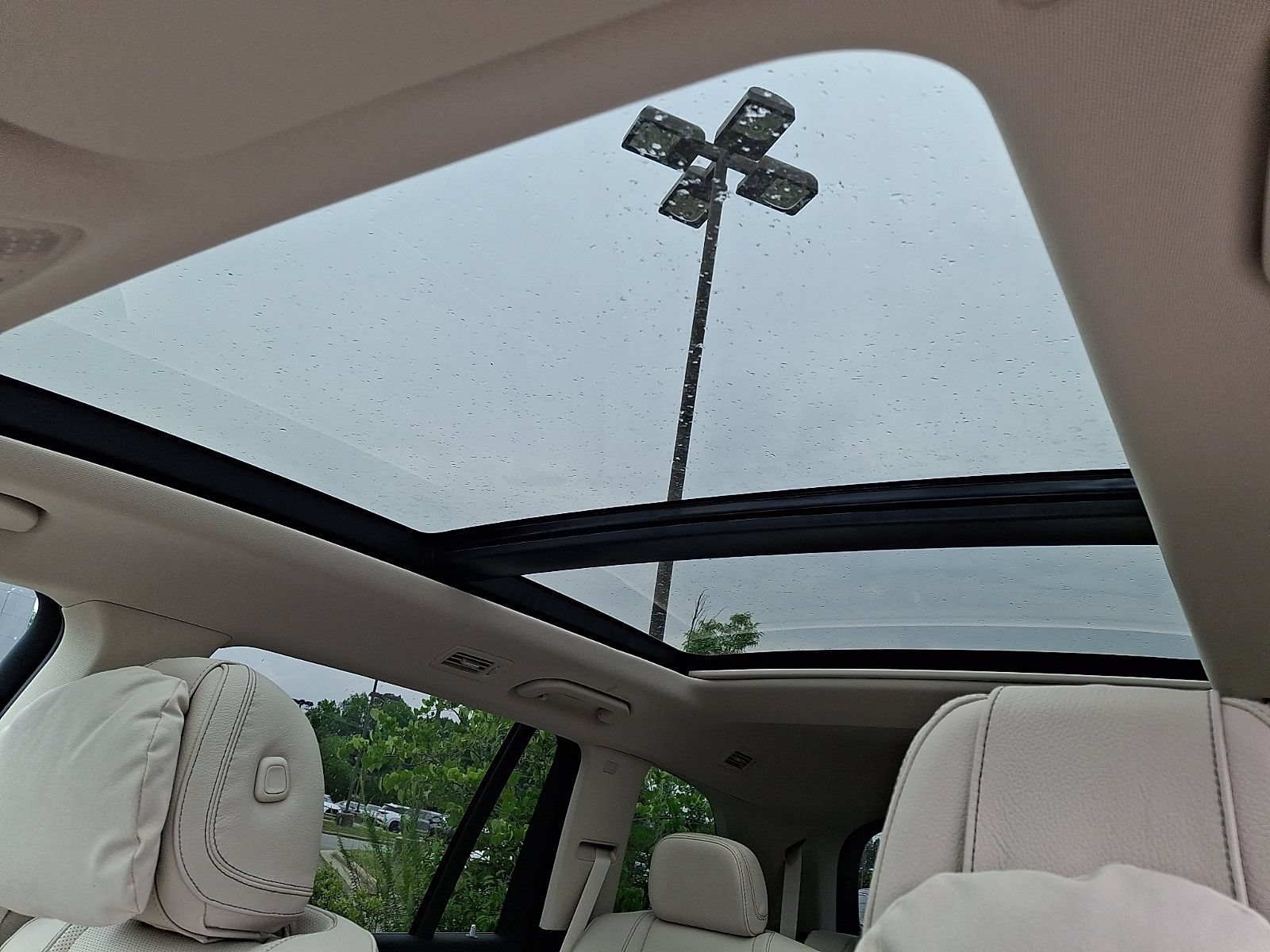 New 2026 Mercedes-Benz GLS 450 4MATIC image 10