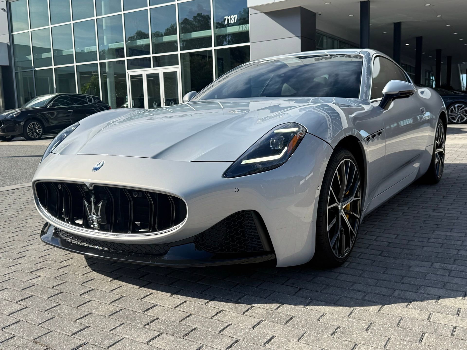 Certified 2025 Maserati GranTurismo Modena image 11