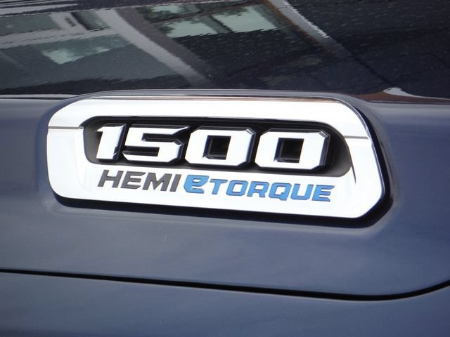 Used 2022 RAM 1500 Big Horn AWD/4WD image 7