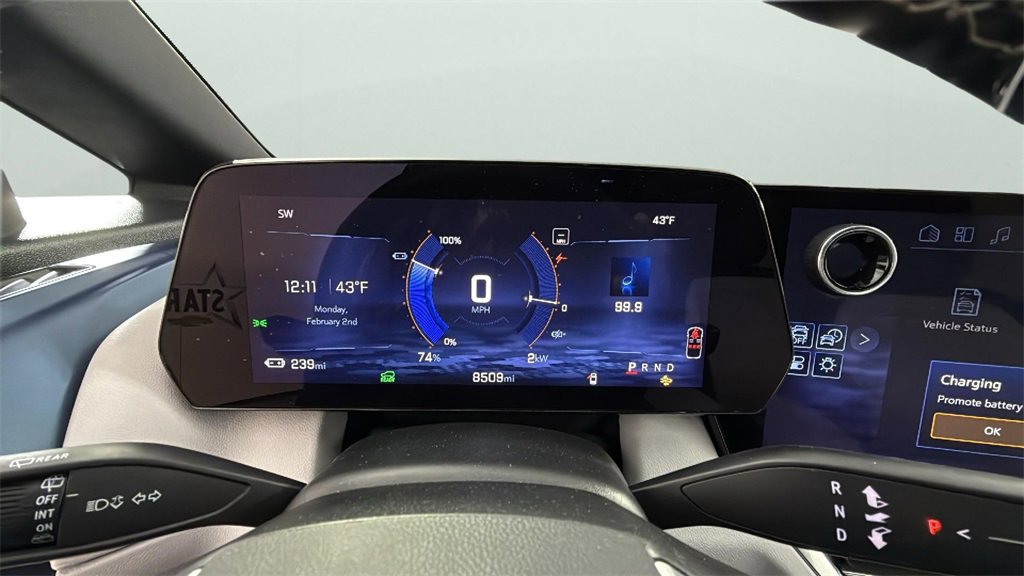 Used 2025 Chevrolet Equinox EV LT image 20