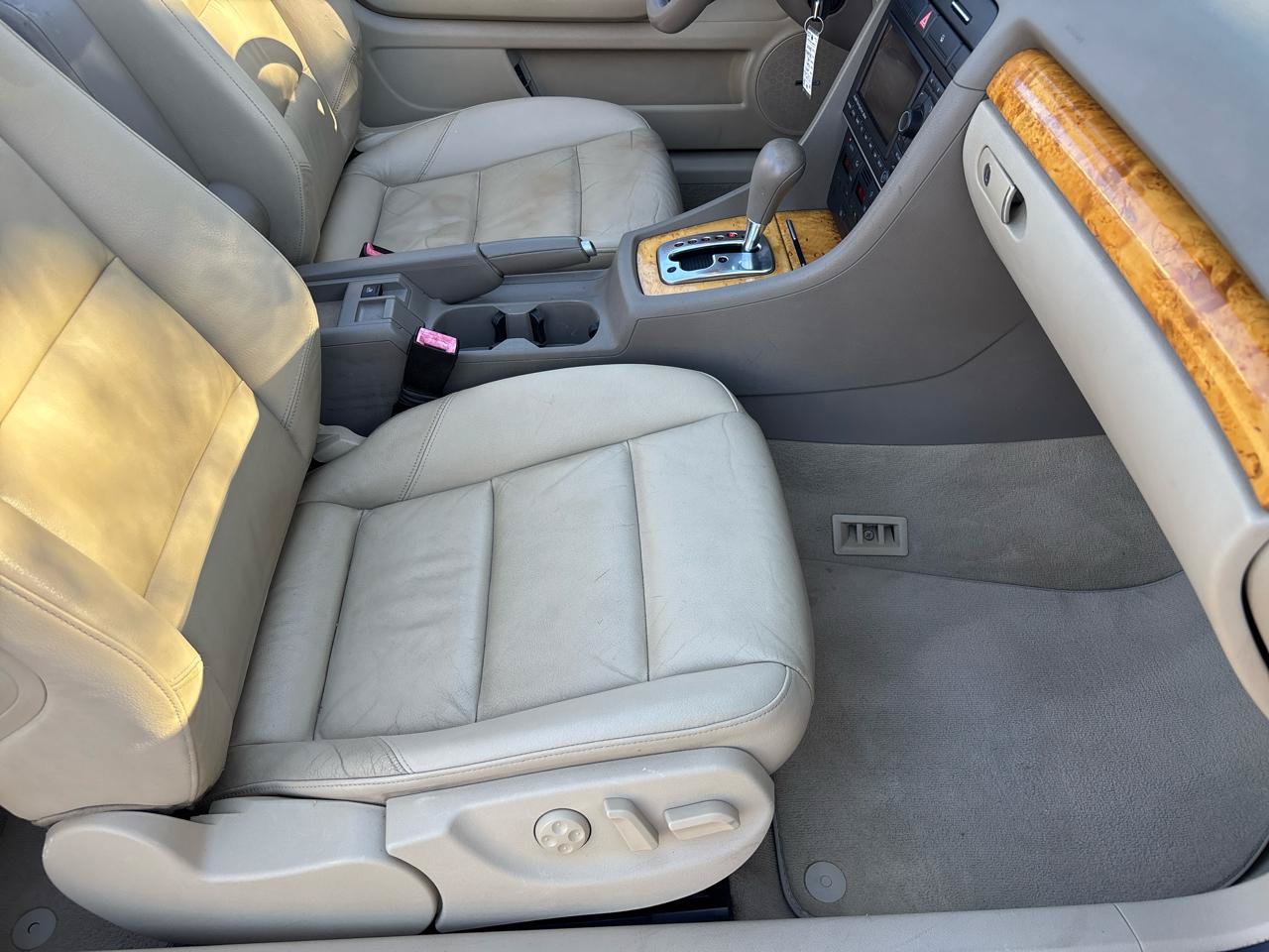 Used 2008 Audi A4 2.0T FWD image 18