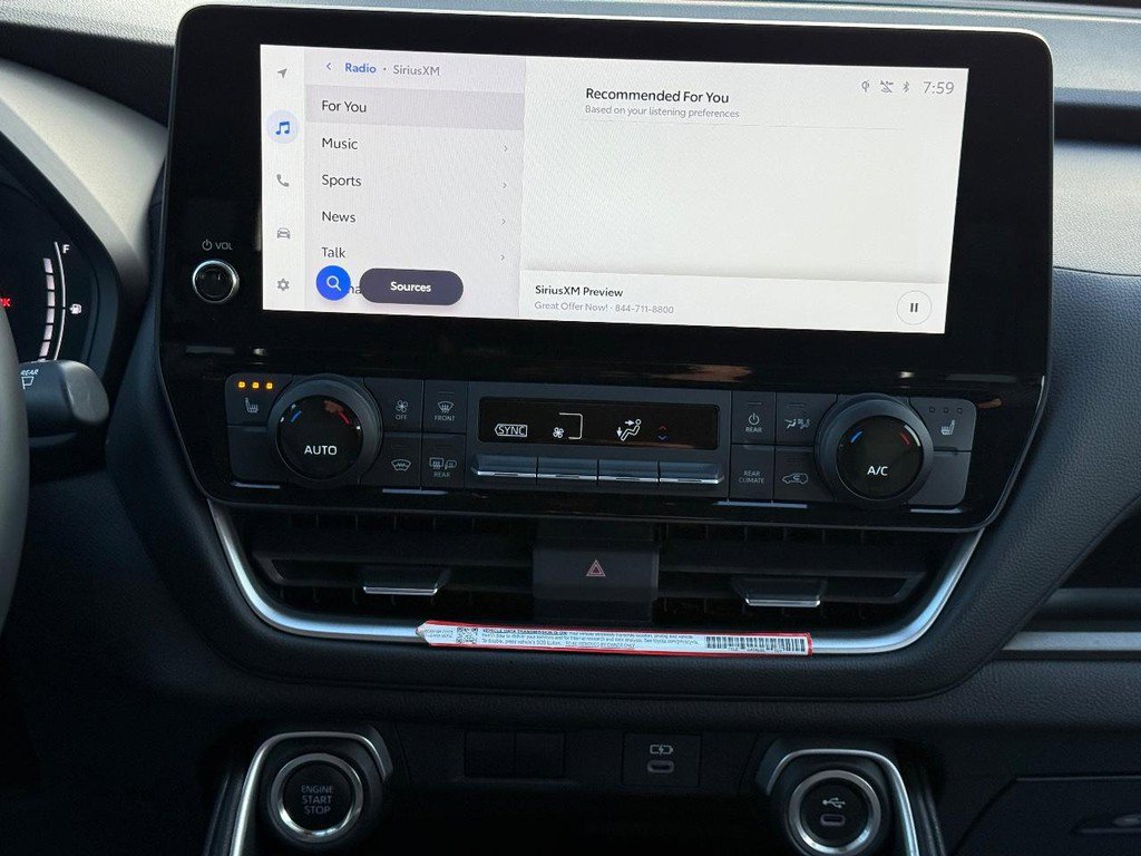 Certified 2025 Toyota Grand Highlander AWD image 15