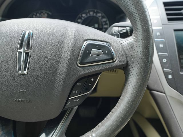 Used 2014 Lincoln MKZ w/ Equipment Group 102A Reserve FWD image 26