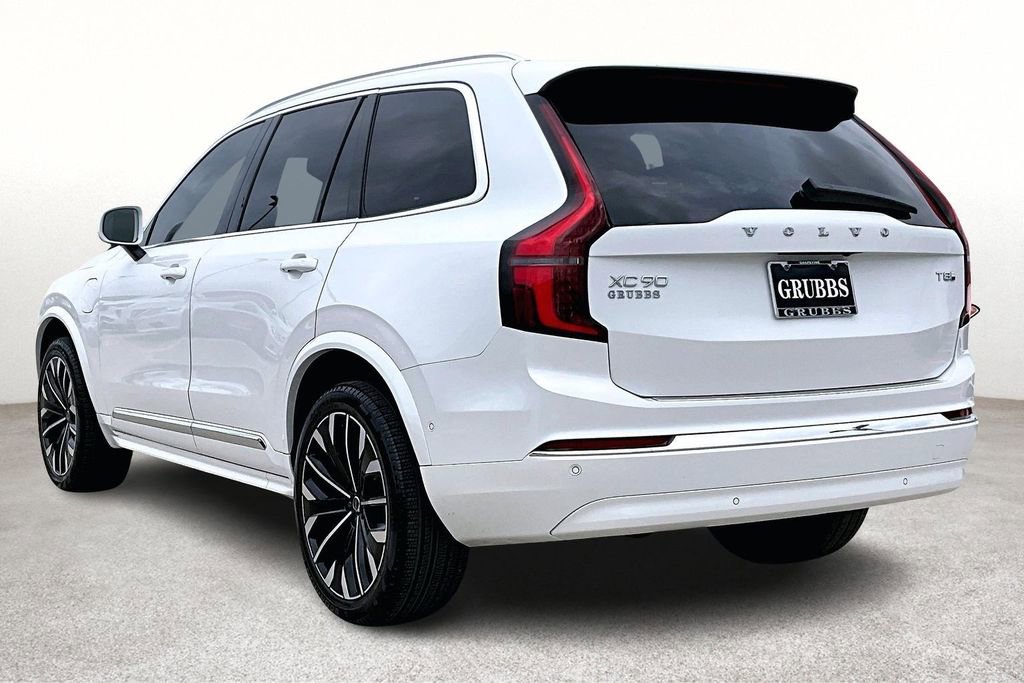 Certified 2025 Volvo XC90 T8 Plus w/ Protection Package Premier image 17