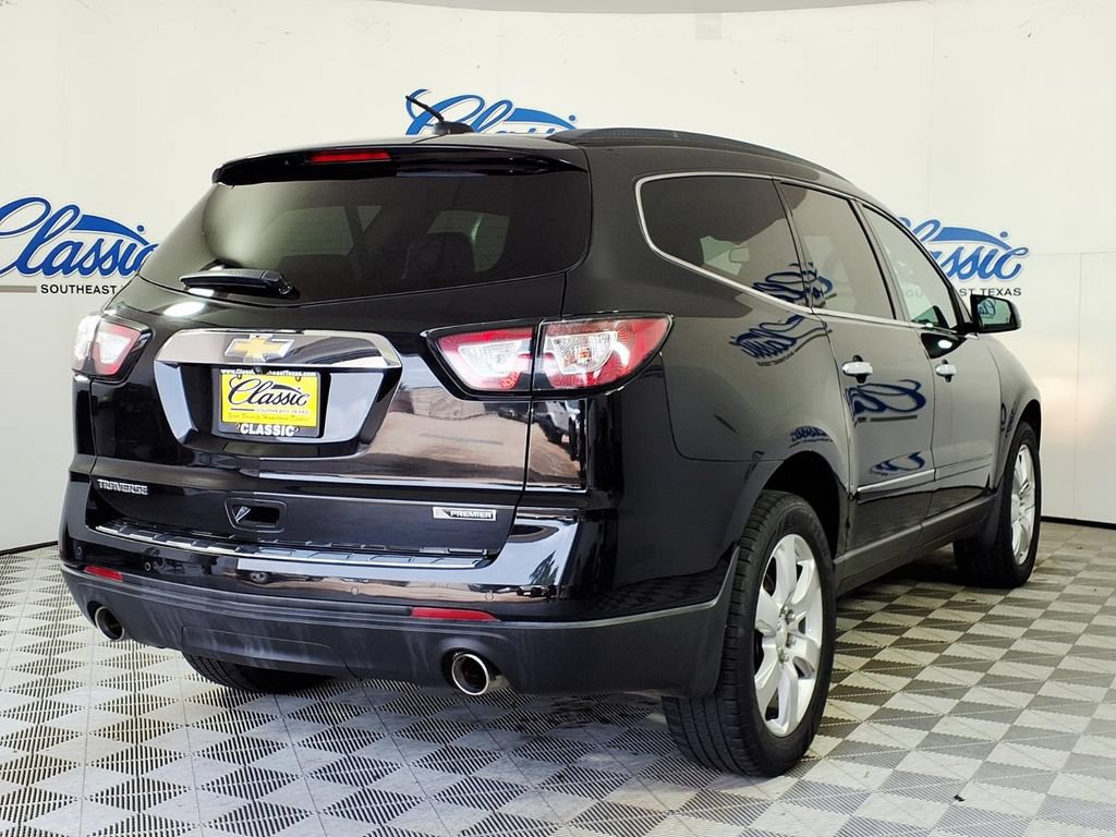 Used 2017 Chevrolet Traverse Premier FWD image 6