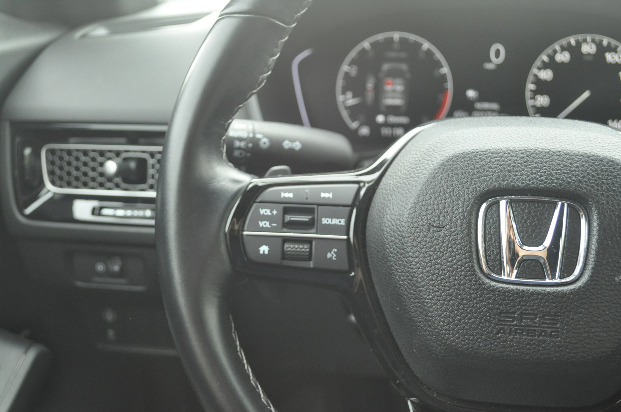 Used 2023 Honda Civic Sport image 19