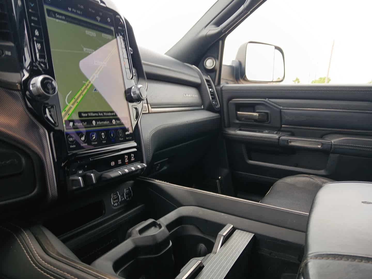 Used 2020 RAM 2500 Limited AWD/4WD image 87