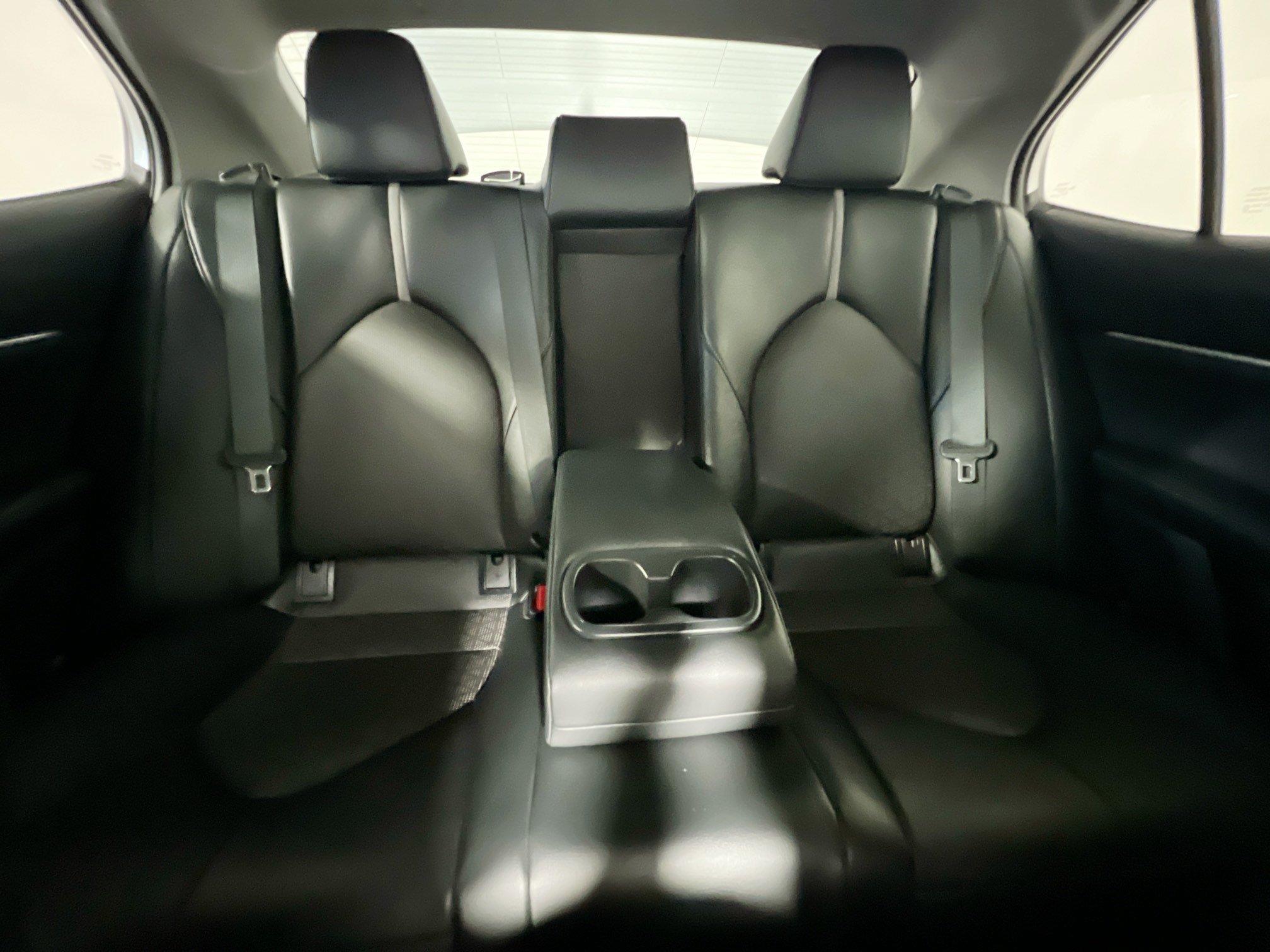 Used 2024 Toyota Camry XSE FWD image 32