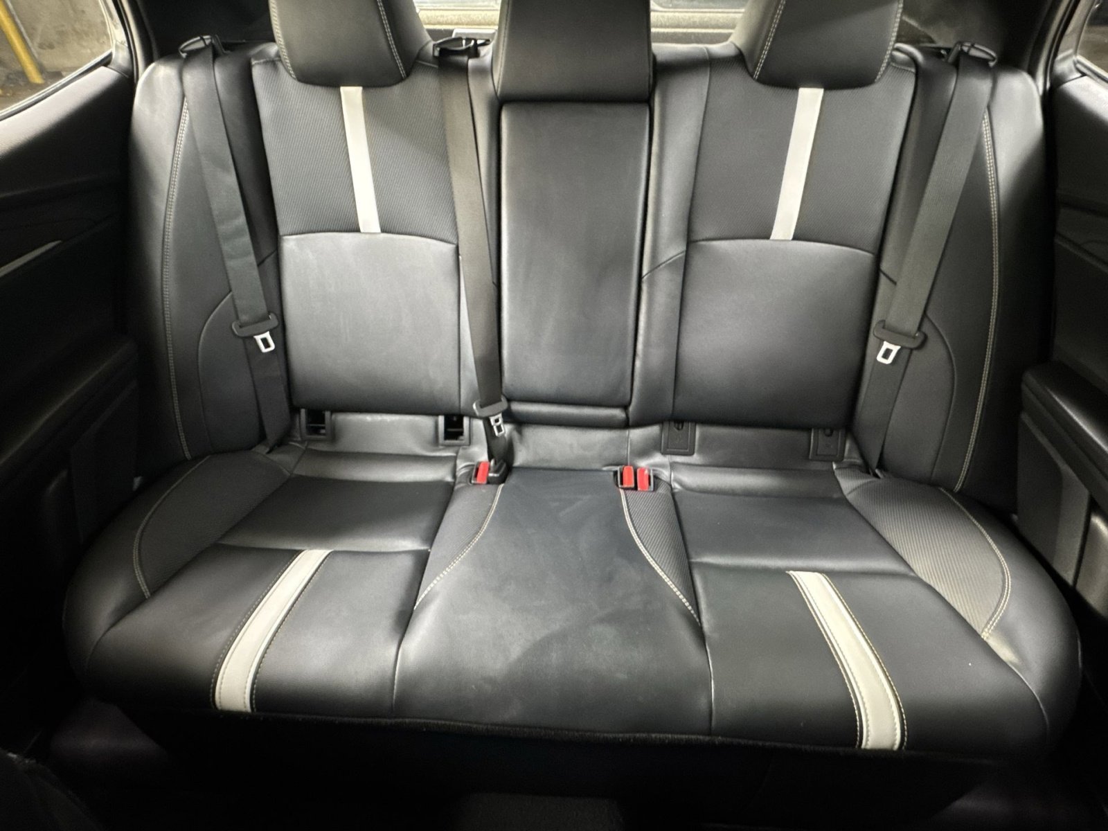 Used 2025 Toyota Camry SE w/ Convenience Package image 5