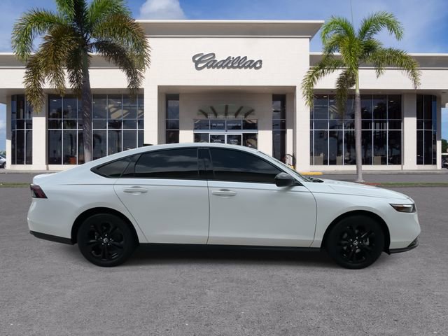 Used 2025 Honda Accord SE image 16