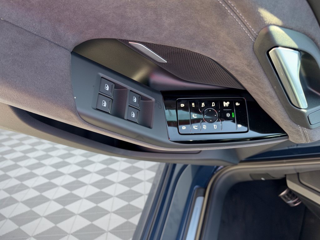 New 2027 Audi S6 e-tron Premium Plus AWD/4WD image 15