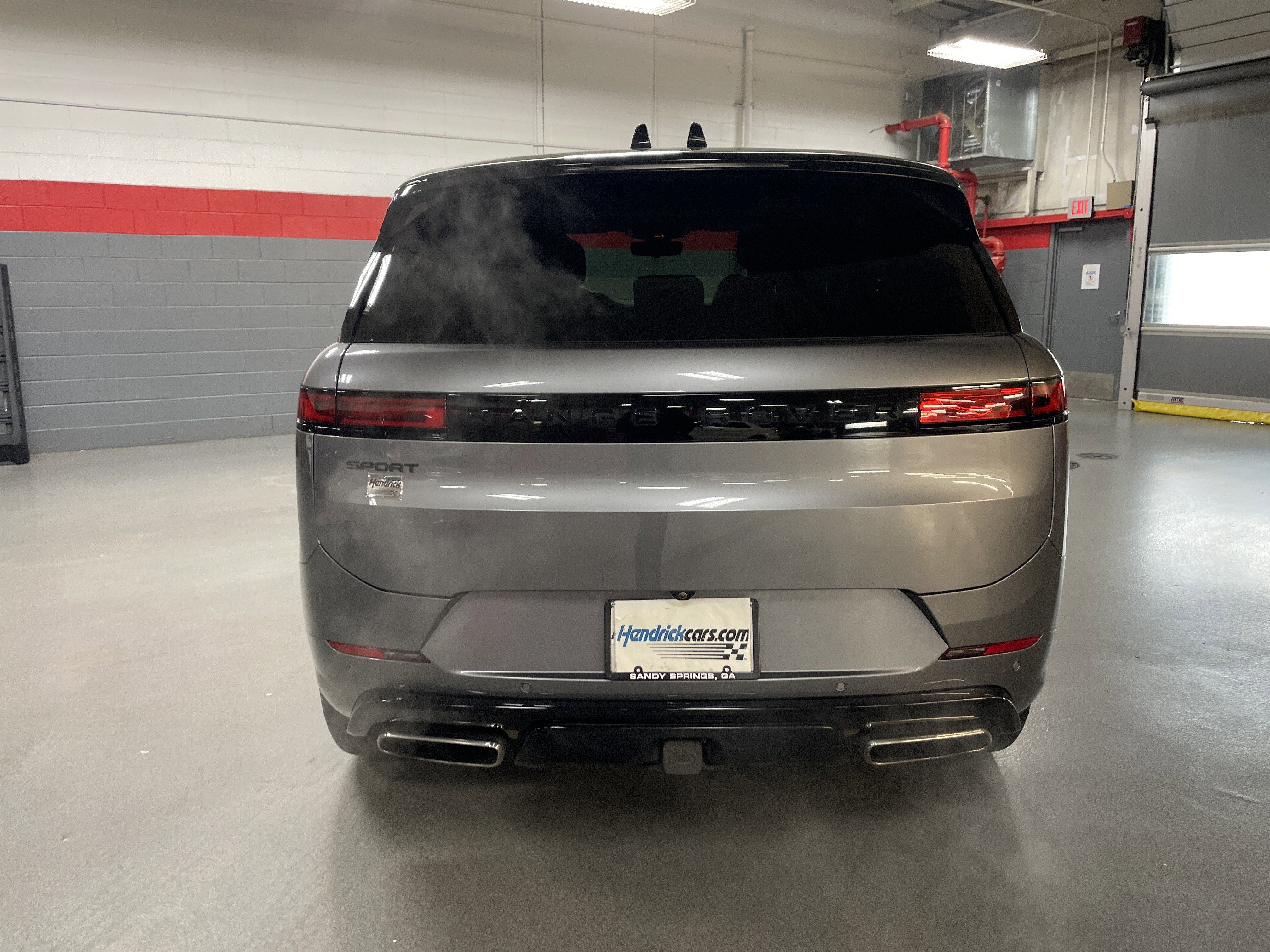 Used 2024 Land Rover Range Rover Sport Dynamic SE image 9