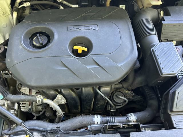 Used 2017 Hyundai Tucson SE Plus AWD/4WD image 37