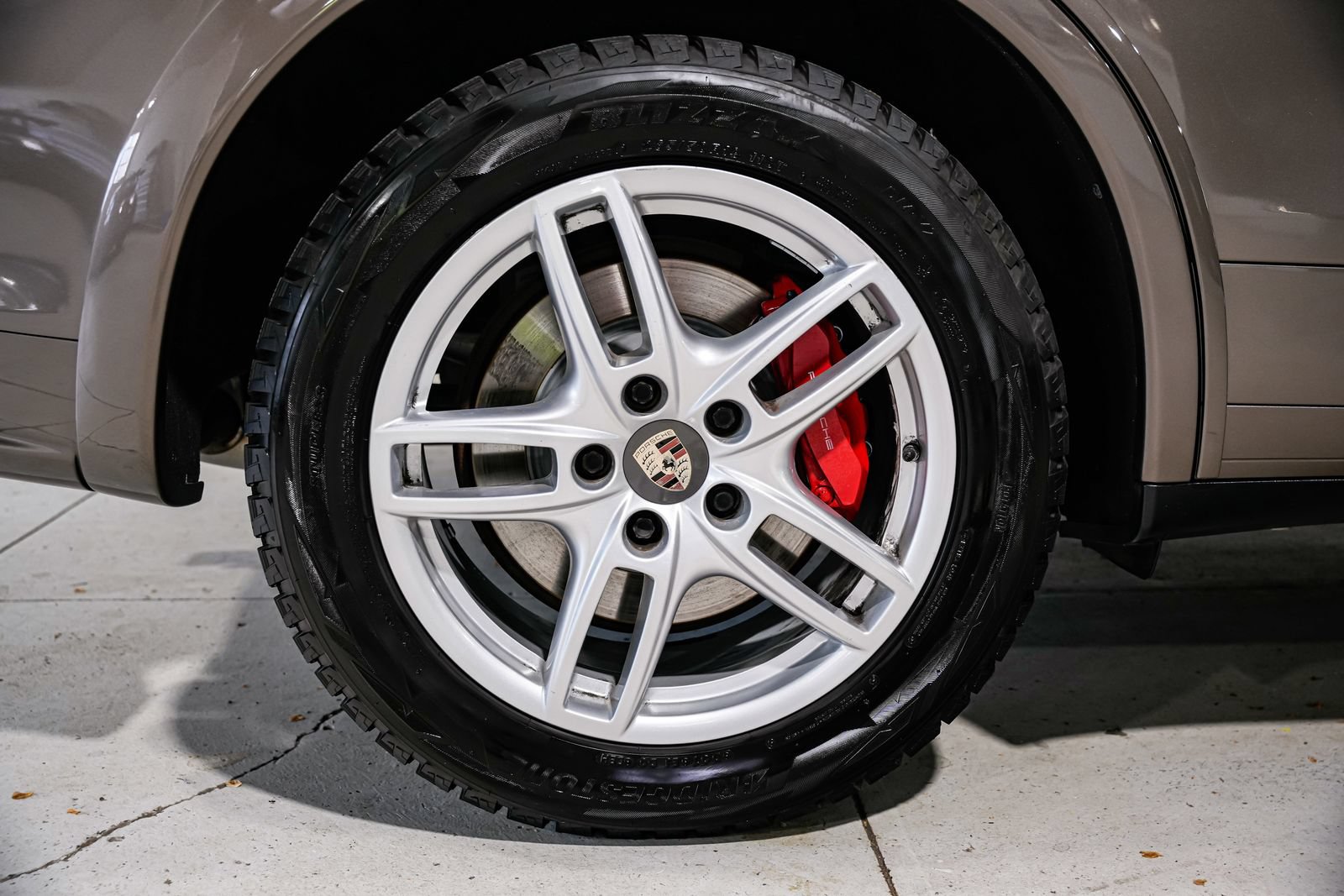 Used 2013 Porsche Cayenne Turbo AWD/4WD image 56