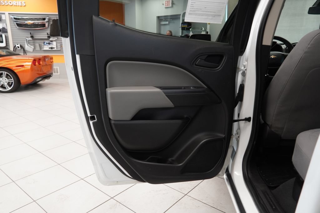Used 2019 Chevrolet Colorado W/T w/ WT Convenience Package AWD/4WD image 22