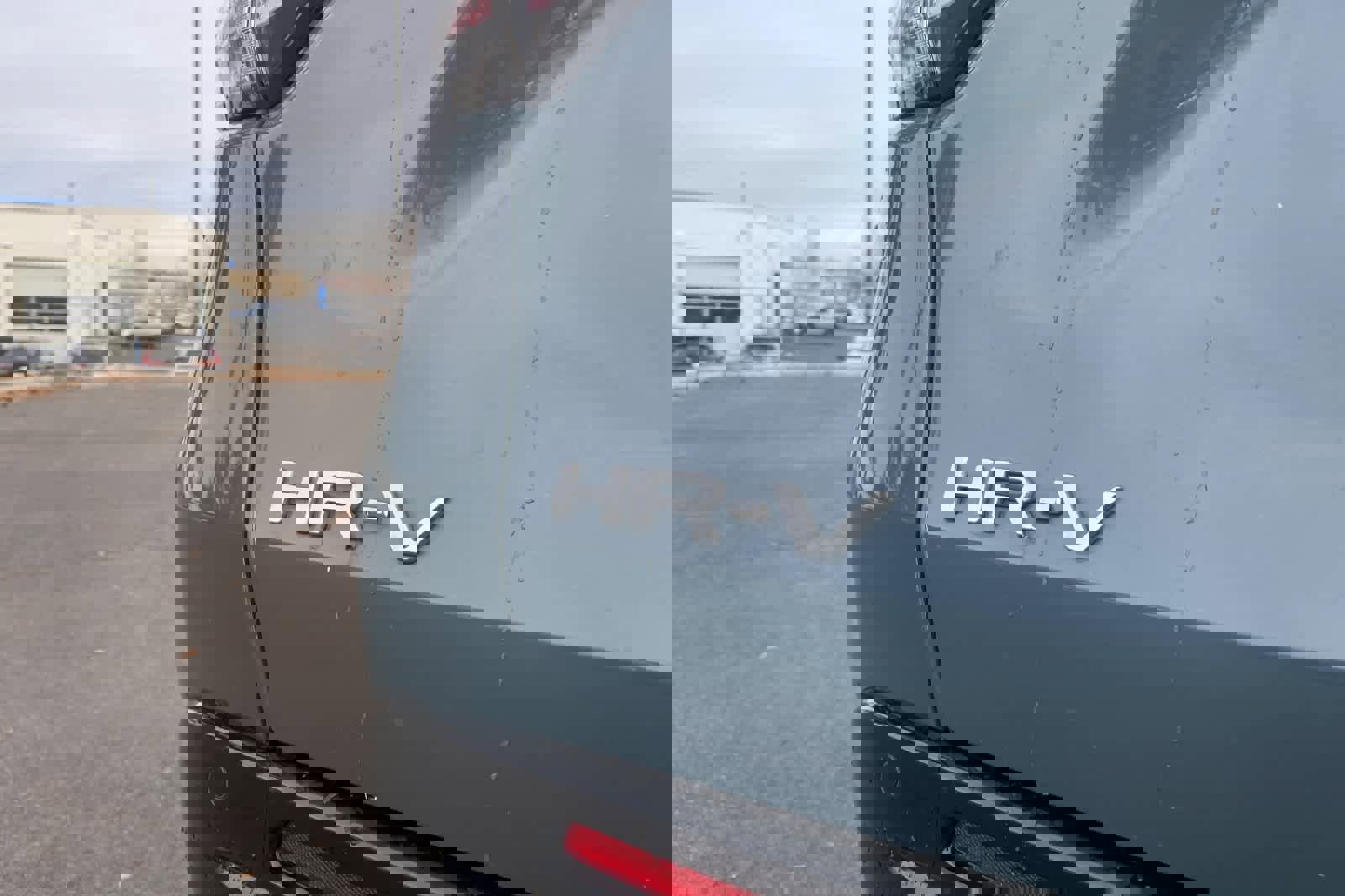 Used 2024 Honda HR-V EX-L image 12