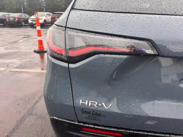 Used 2024 Honda HR-V EX-L image 10