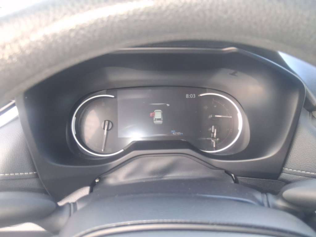 Used 2024 Toyota RAV4 LE AWD/4WD image 8