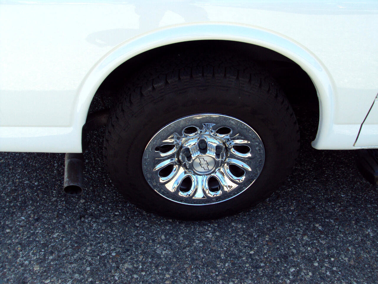 Used 2014 Chevrolet Express 1500 LS image 28