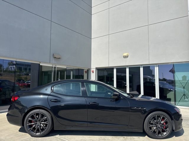 Used 2022 Maserati Ghibli Modena RWD image 9