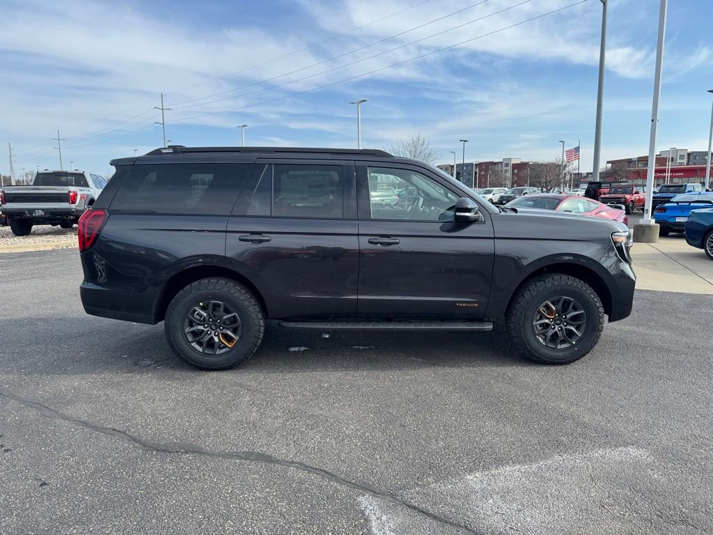 New 2026 Ford Expedition Tremor image 2