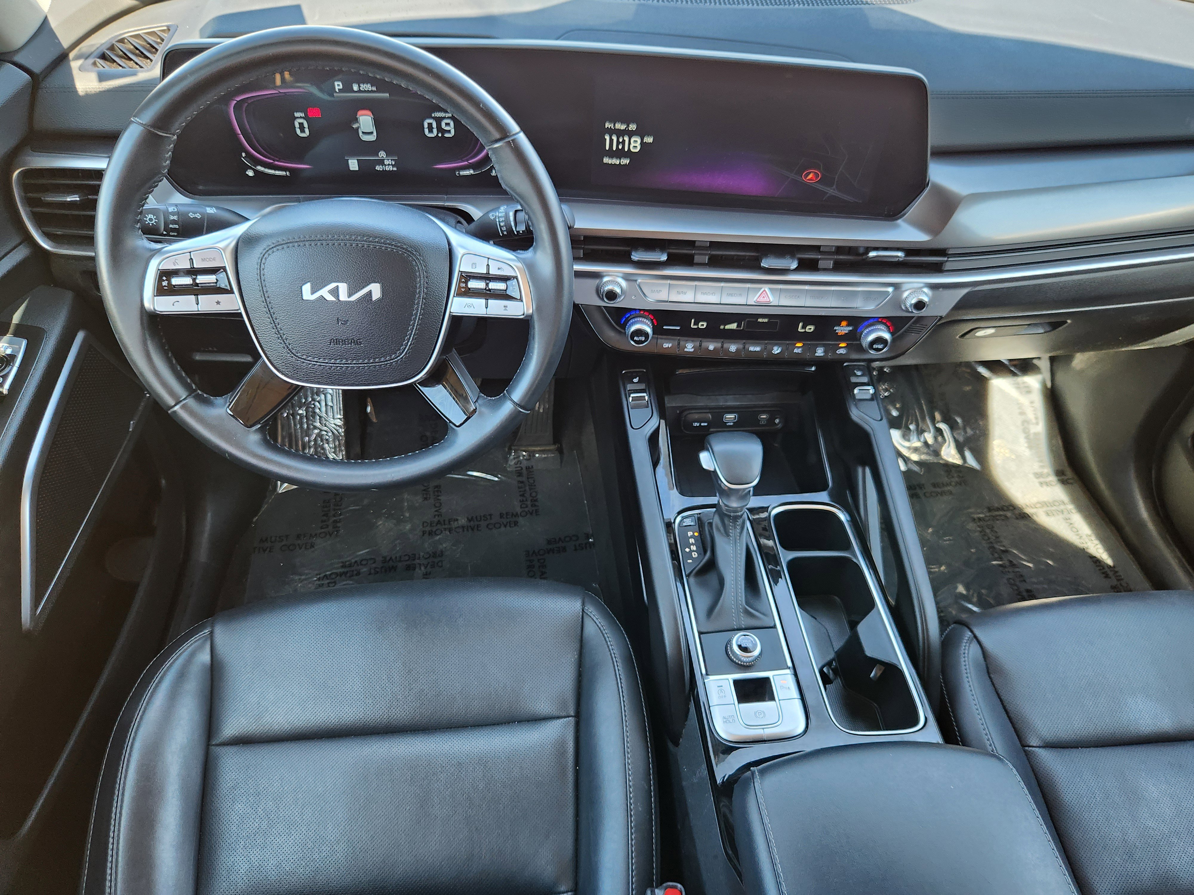 Used 2025 Kia Telluride S FWD image 11