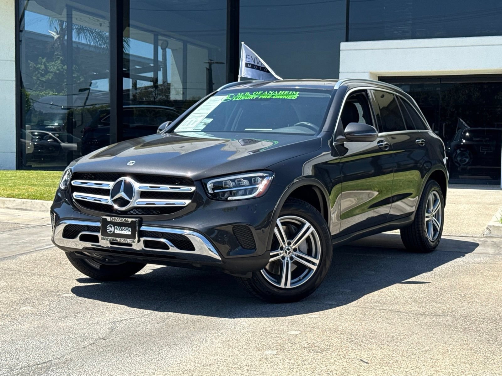 Used 2022 Mercedes-Benz GLC 300 image 2