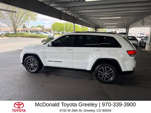 Used 2017 Jeep Grand Cherokee Trailhawk AWD/4WD image 21