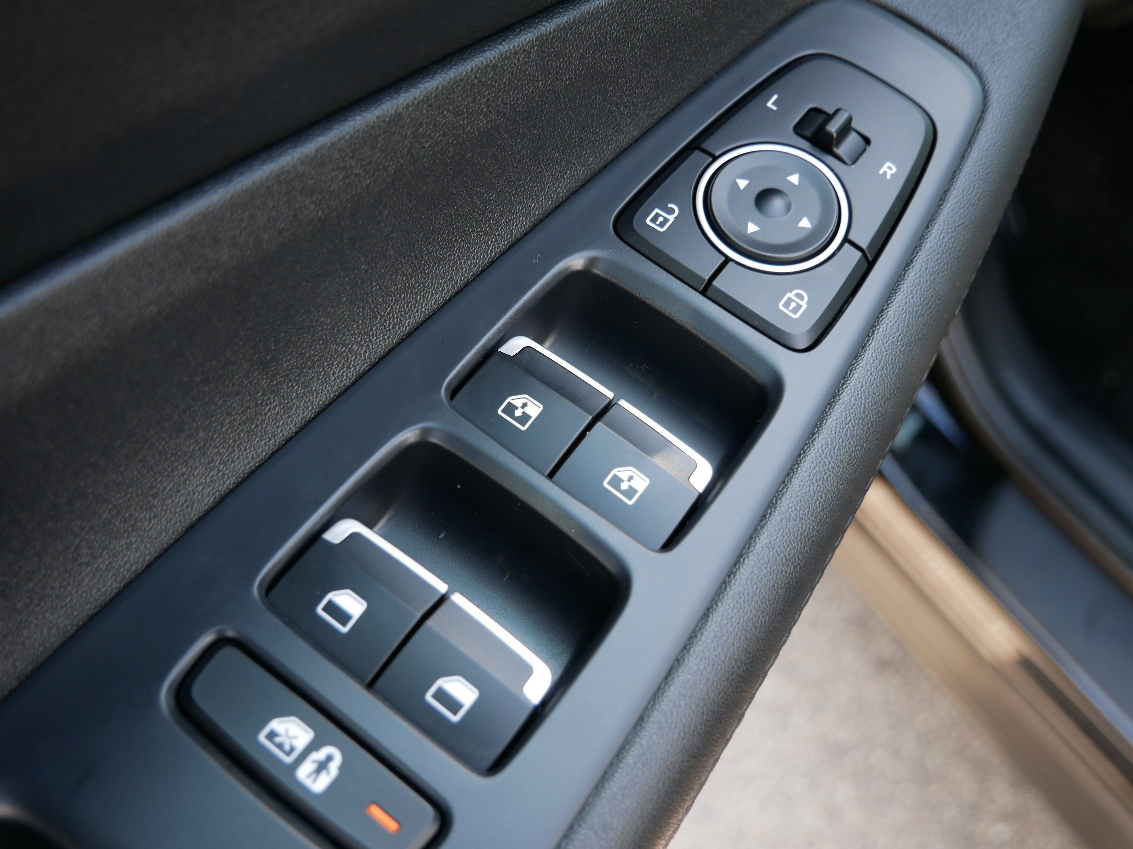 Certified 2023 Hyundai Santa Fe SEL AWD/4WD image 19