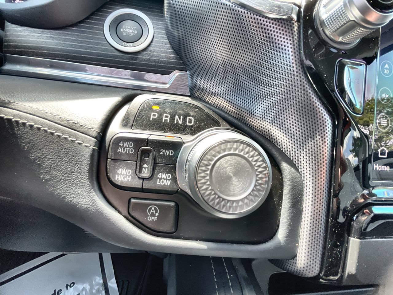 Used 2023 RAM 1500 Limited AWD/4WD image 16