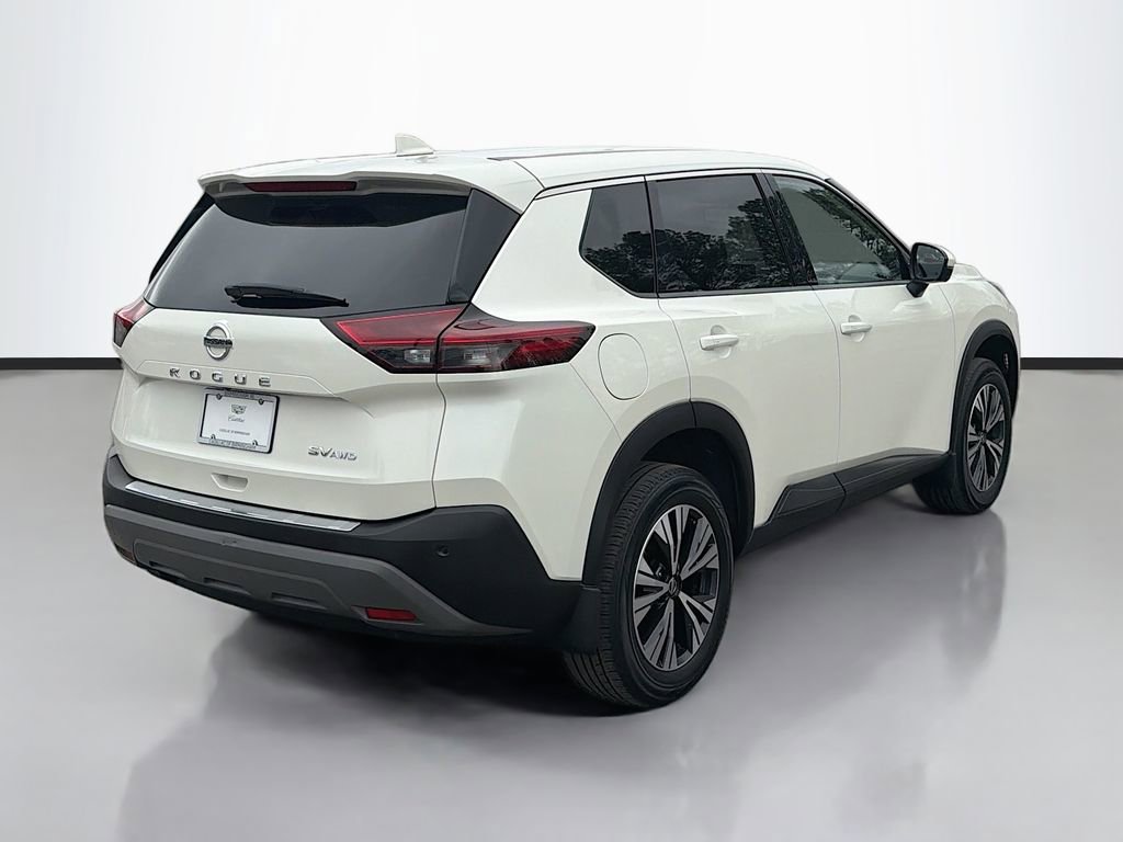 Used 2021 Nissan Rogue SV image 5